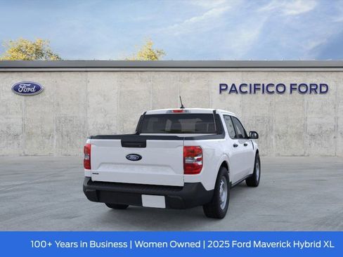 New 2025 Ford Maverick XL w/ Equipment Group 101A image 10
