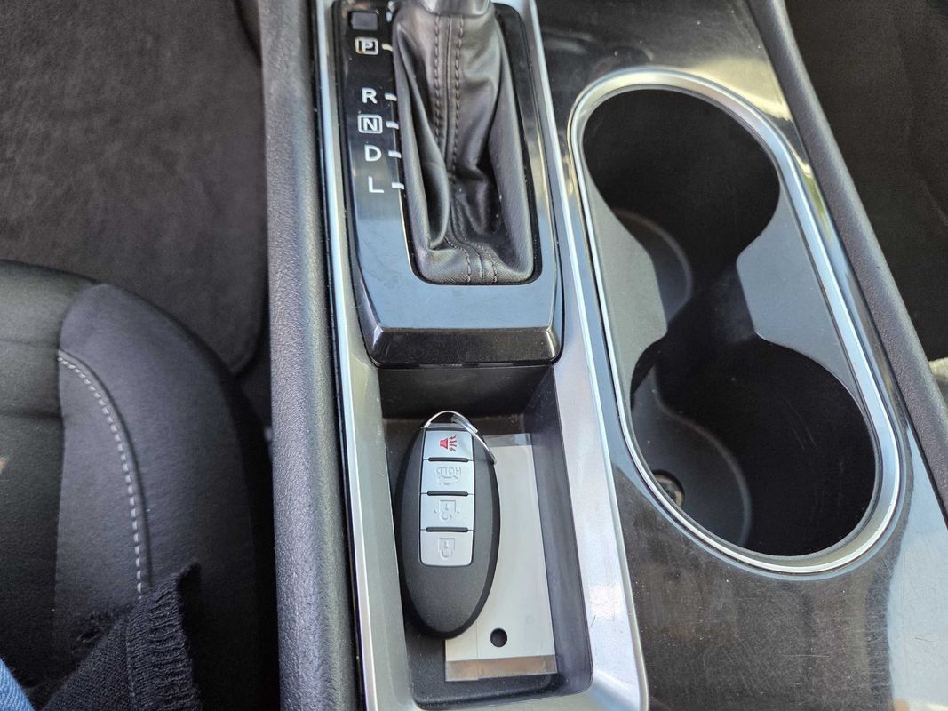 Used 2021 Nissan Altima 2.5 SV FWD image 15