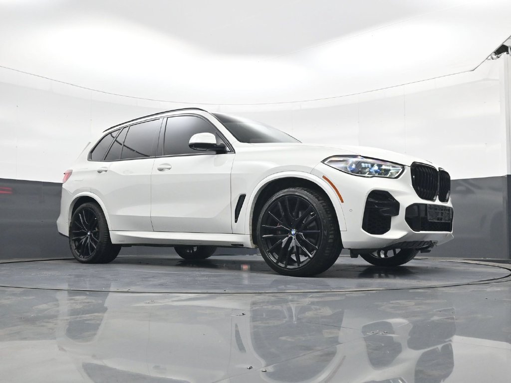 Used 2022 BMW X5 sDrive40i w/ M Sport Package RWD image 17