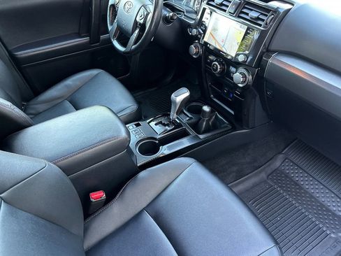 Used 2024 Toyota 4Runner TRD Off-Road Premium w/ Off Road Premium Plus Package AWD/4WD image 16