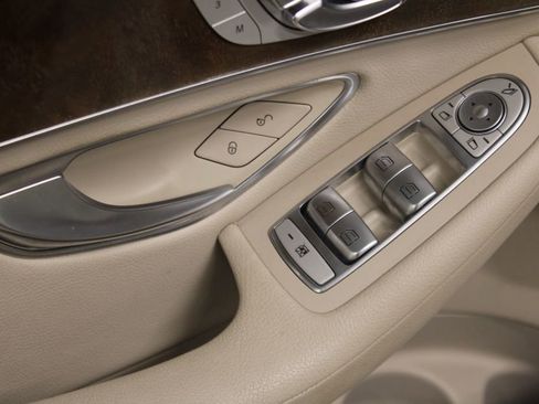 Certified 2018 Mercedes-Benz GLC 300 GLC 300 image 18