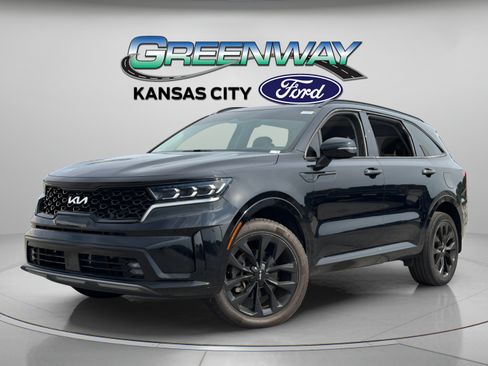Used 2022 Kia Sorento SX AWD/4WD image 4