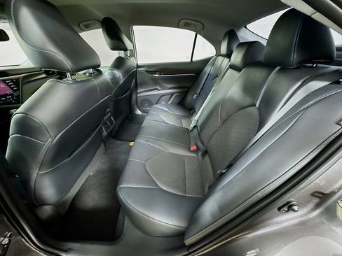 Used 2020 Toyota Camry XSE w/ Carpet Mat Package FWD image 27