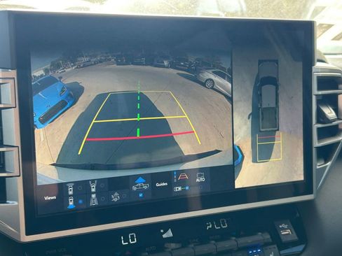 New 2026 Toyota Tundra Limited AWD/4WD image 39