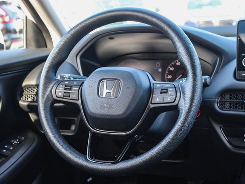 Certified 2024 Honda HR-V LX image 16