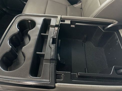 Used 2019 GMC Sierra 3500 2WD Regular Cab image 29