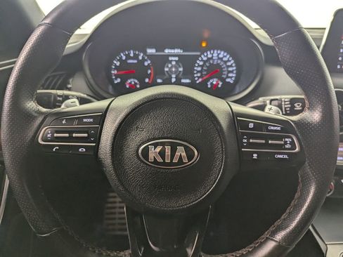 Used 2019 Kia Stinger GT1 RWD image 16