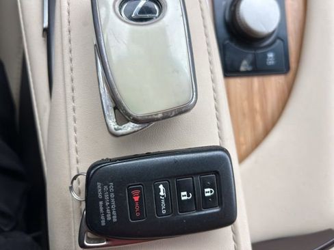 Used 2019 Lexus RX 350L FWD image 29
