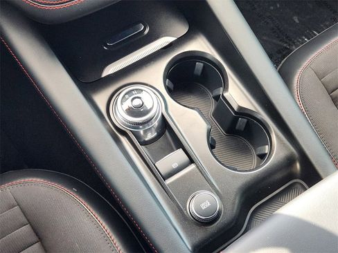 Used 2025 Ford Explorer ST-Line image 19