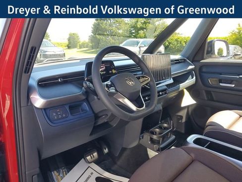 New 2025 Volkswagen ID. Buzz Pro S Plus image 21