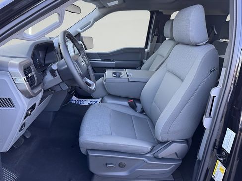 New 2026 Ford F150 XLT w/ XLT Chrome Appearance Package image 10