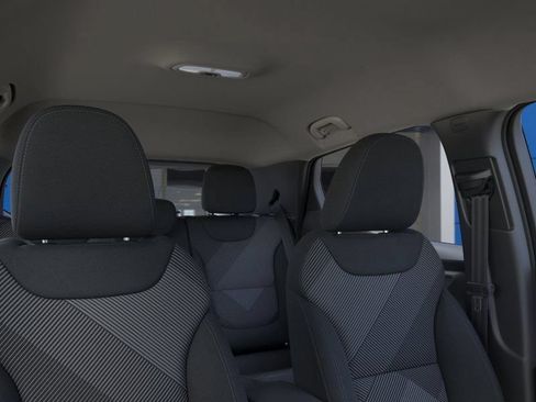 New 2027 Chevrolet Bolt LT w/ Comfort Package FWD image 24