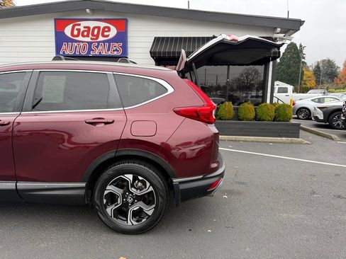Used 2018 Honda CR-V Touring image 7