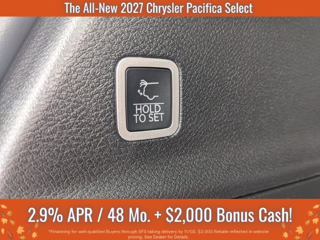New 2027 Chrysler Pacifica Select FWD image 32