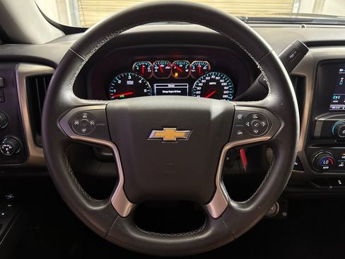 Used 2018 Chevrolet Silverado 1500 LT w/ All Star Edition AWD/4WD image 14