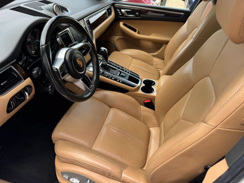 Used 2017 Porsche Macan S AWD/4WD image 14