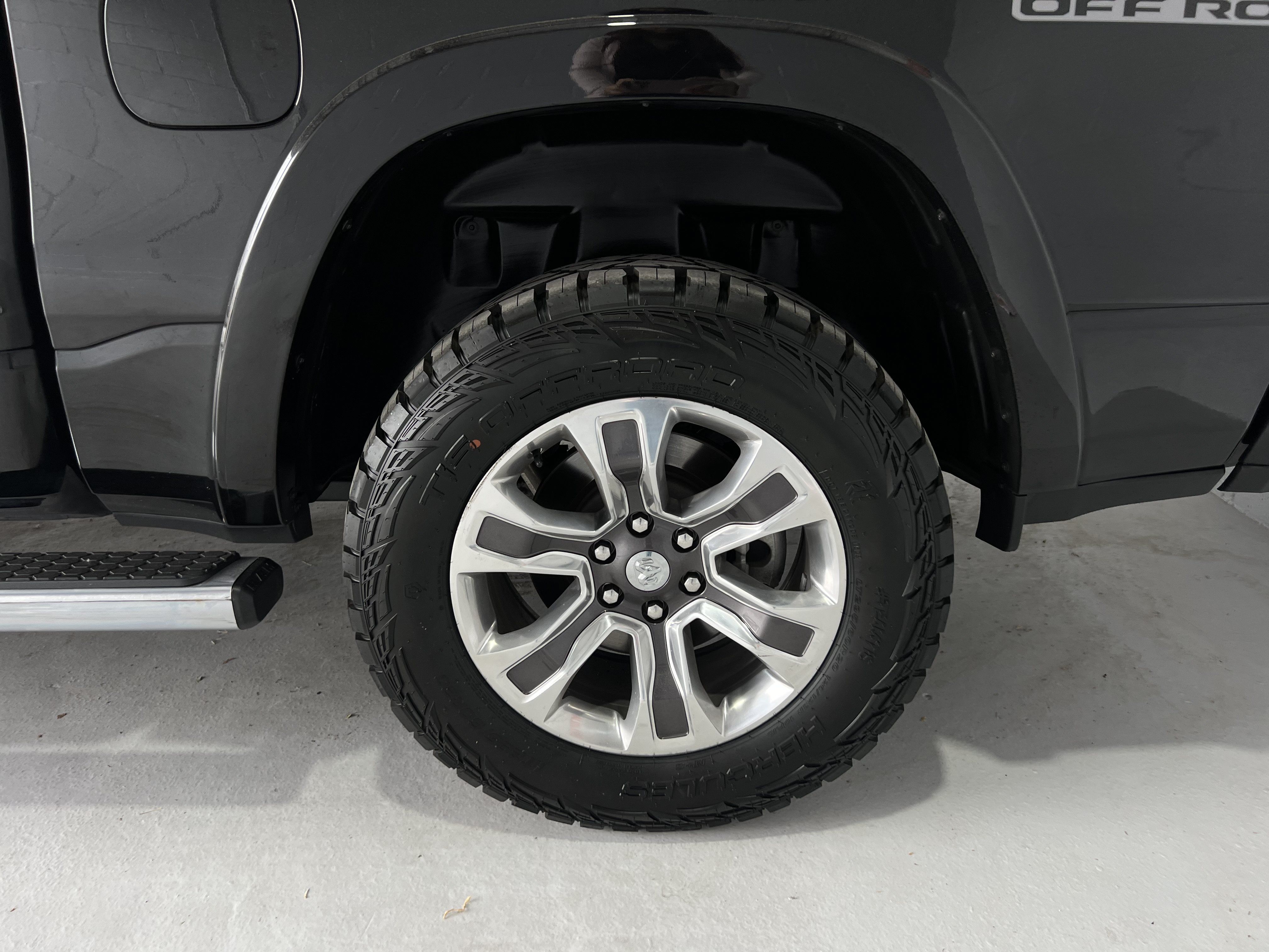 Used 2022 RAM 1500 Limited w/ Off Road Group AWD/4WD image 27