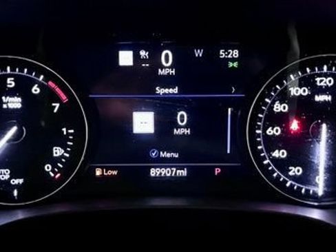 Used 2021 Cadillac XT4 Sport FWD image 17