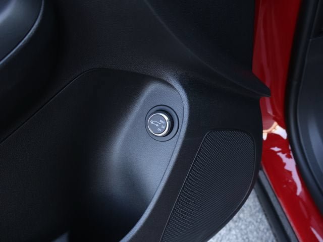 New 2026 Buick Envista Sport Touring w/ Convenience I Package FWD image 19