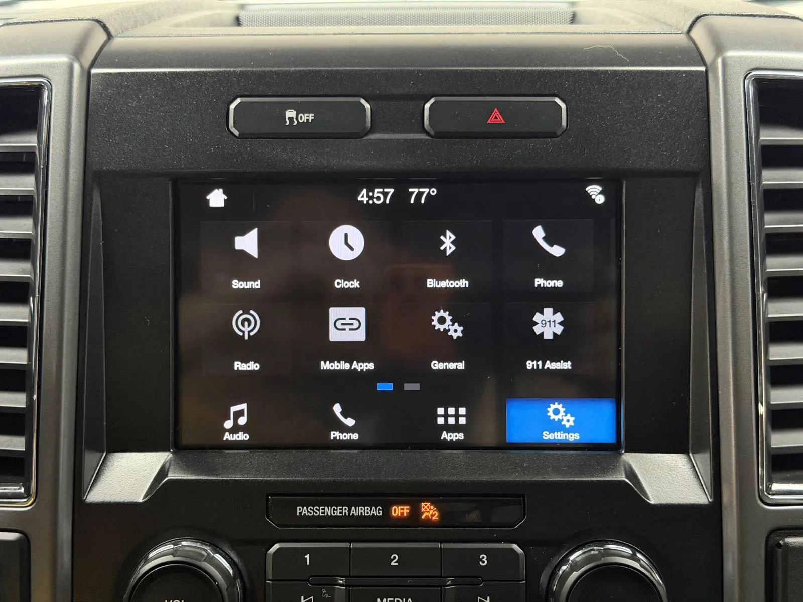 Used 2017 Ford F150 XLT w/ Equipment Group 302A Luxury RWD image 36