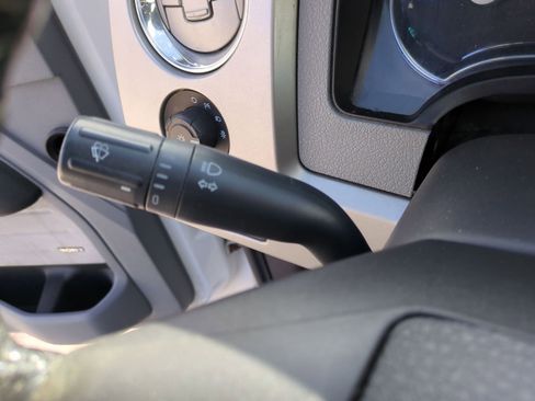 Used 2013 Ford F150 Lariat w/ Luxury Equipment Group image 35