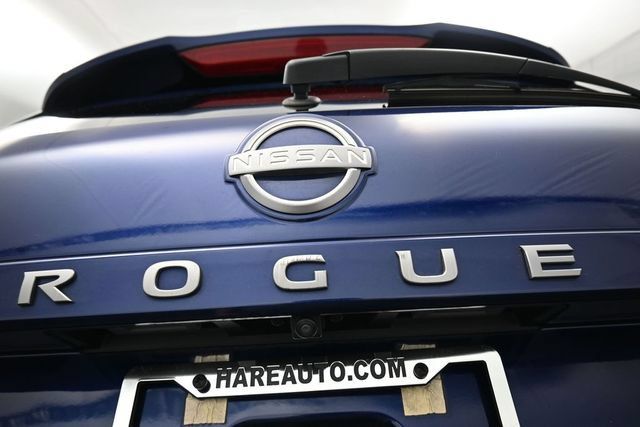 Used 2024 Nissan Rogue SV FWD image 26