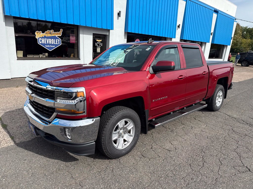 Used 2018 Chevrolet Silverado 1500 LT w/ All Star Edition AWD/4WD image 2