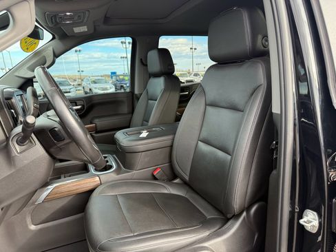 Used 2021 Chevrolet Silverado 1500 LT Trail Boss w/ Convenience Package II image 11