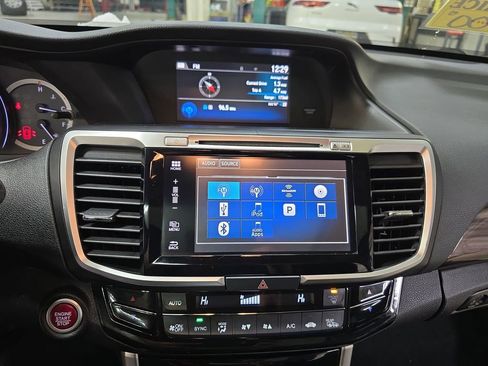 Used 2016 Honda Accord EX-L image 20