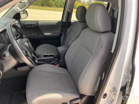 Used 2023 Toyota Tacoma SR AWD/4WD image 22