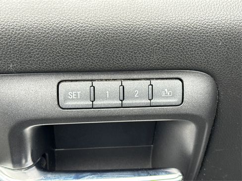 Used 2017 GMC Sierra 1500 Denali AWD/4WD image 25