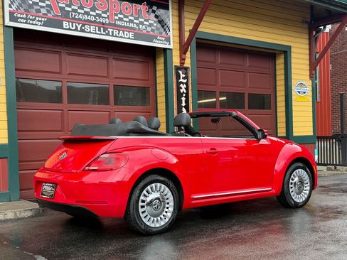 Used 2013 Volkswagen Beetle 2.5 FWD image 11