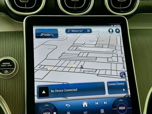 Used 2024 Mercedes-Benz GLC 300 GLC 300 image 18