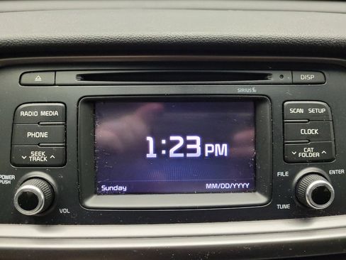 Used 2017 Kia Optima LX FWD image 25