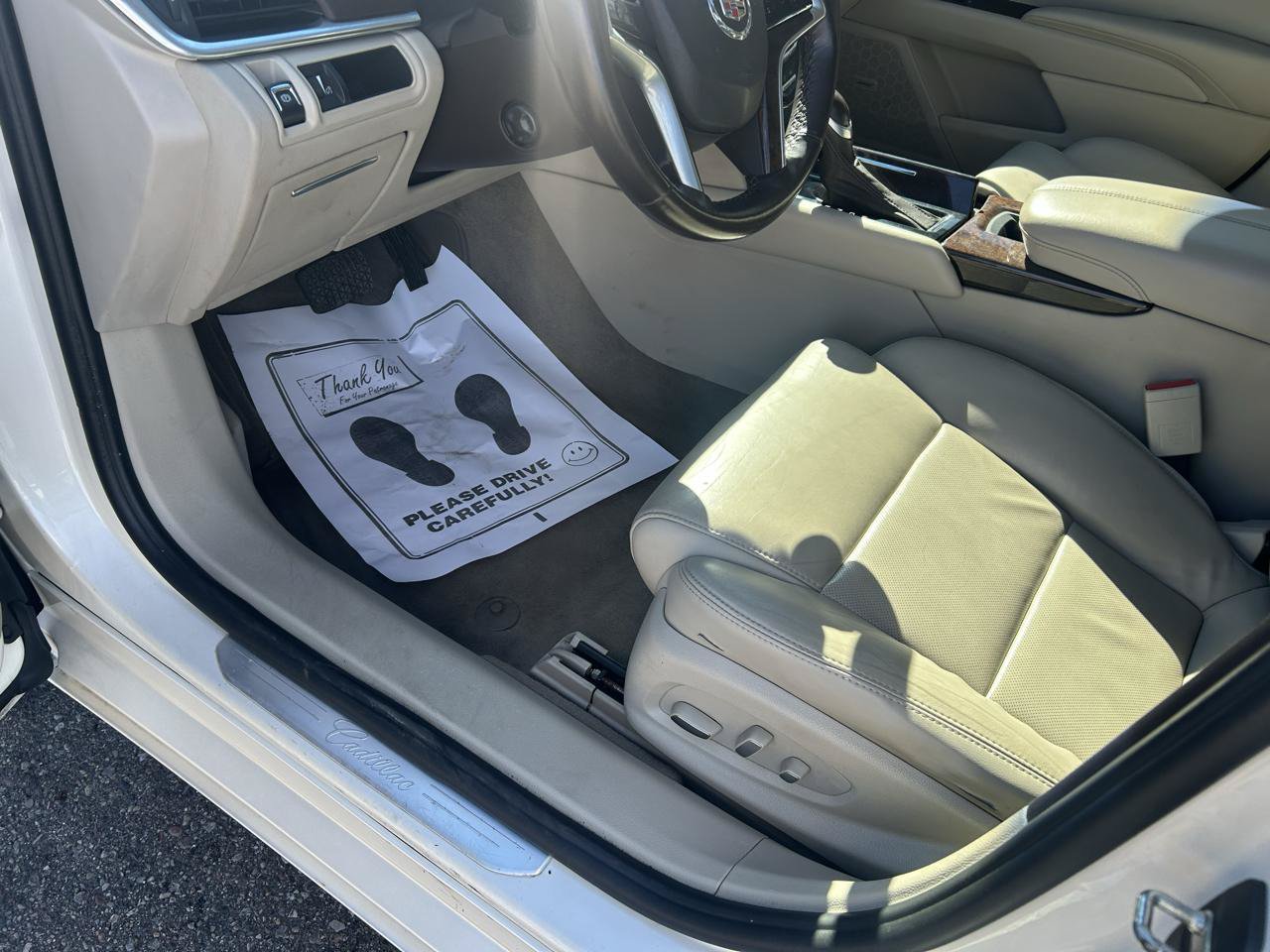 Used 2013 Cadillac XTS FWD image 10