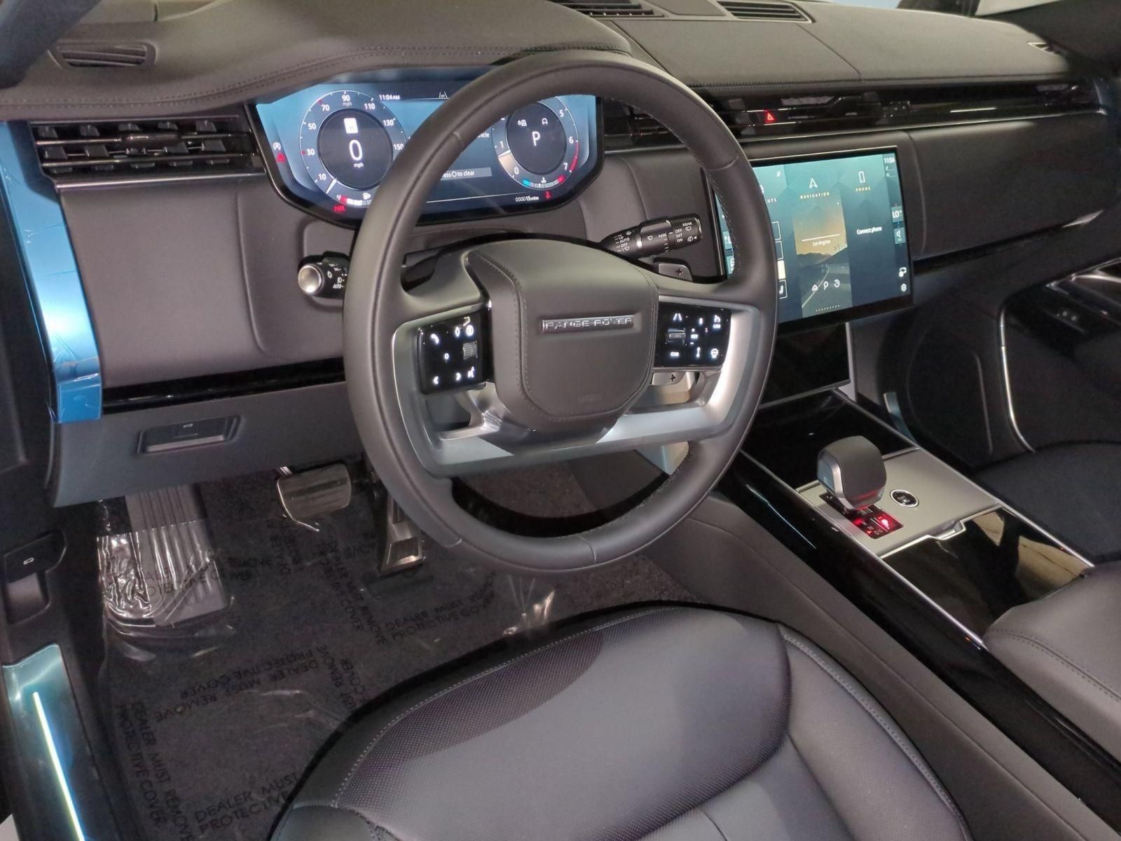 New 2026 Land Rover Range Rover Long Wheelbase SE AWD/4WD image 16