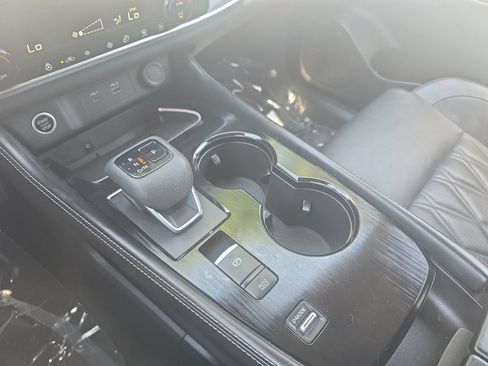 Used 2023 Nissan Rogue Platinum FWD image 25