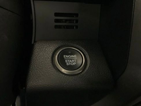 Used 2020 Ford F150 Raptor w/ Equipment Group 802A Luxury image 28