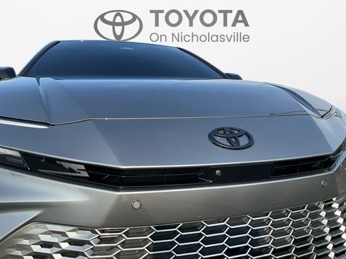 Used 2026 Toyota Camry XSE w/ Premium Plus Package FWD image 9