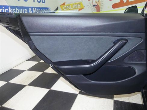 Used 2021 Tesla Model 3 Long Range image 25