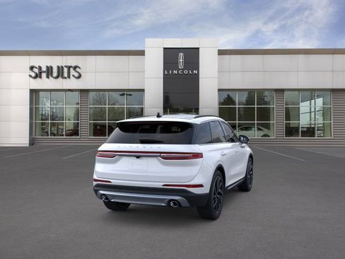 New 2026 Lincoln Corsair Reserve image 8