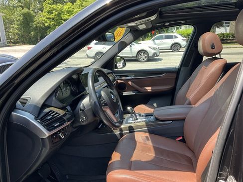 Used 2017 BMW X5 xDrive40e AWD/4WD image 19