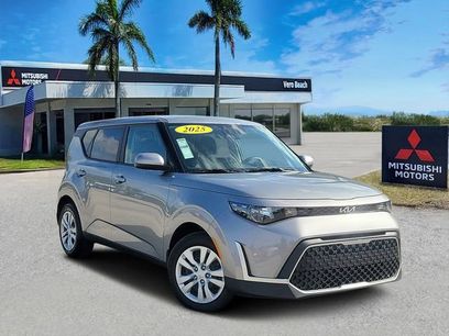 Used 2025 Kia Soul LX