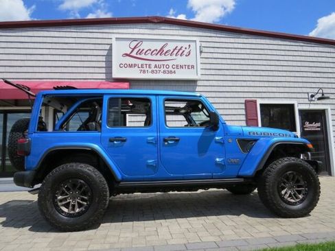 Used 2024 Jeep Wrangler Unlimited Rubicon 392 AWD/4WD image 2