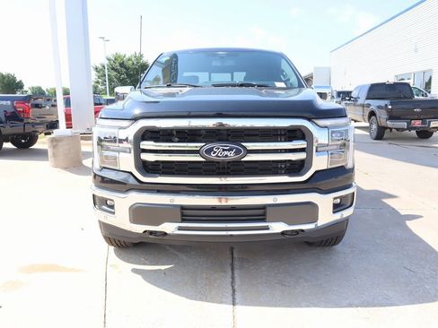 New 2025 Ford F150 Lariat w/ Equipment Group 502A High image 11