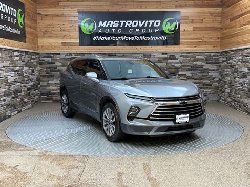 Used 2024 Chevrolet Blazer Premier w/ Driver Confidence II Package AWD/4WD image 2