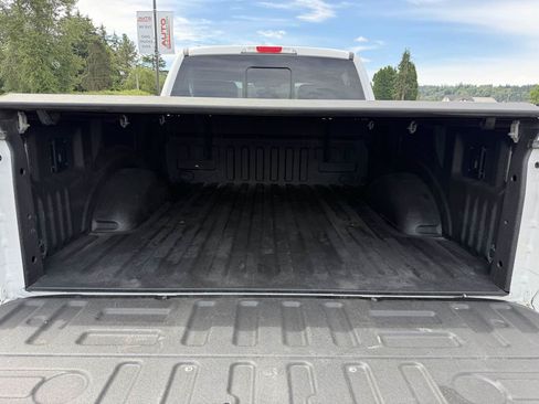 Used 2018 Ford F150 Lariat w/ Equipment Group 502A Luxury AWD/4WD image 20