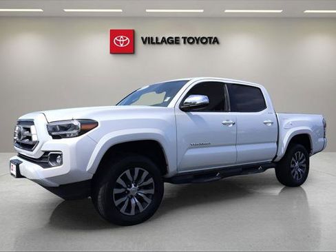 Certified 2021 Toyota Tacoma Limited AWD/4WD image 1