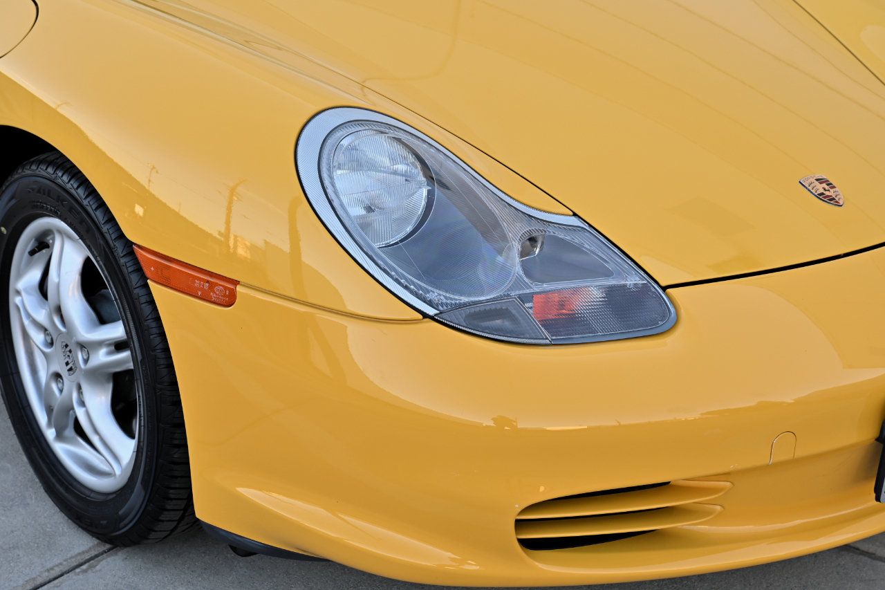 Used 2003 Porsche Boxster RWD image 32
