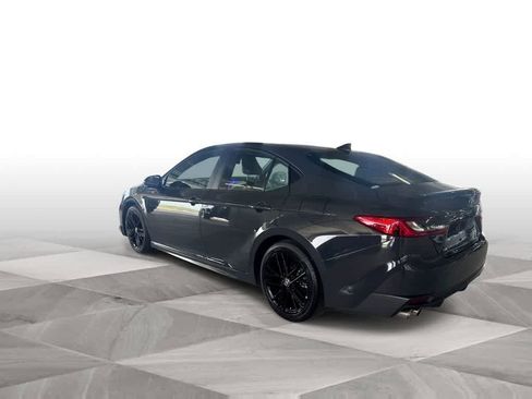 Used 2025 Toyota Camry SE w/ Multimedia Upgrade Package FWD image 6